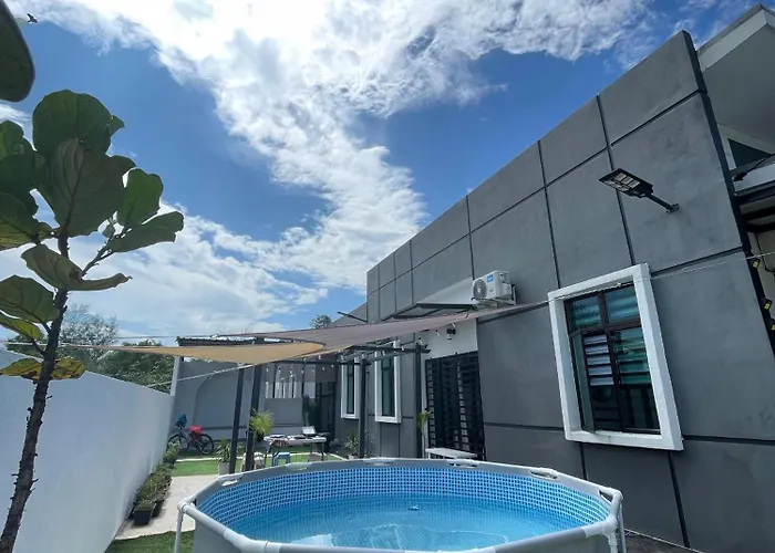 4 Bedrooms The Oceanz 19 Pantai Kempadang Kuantan